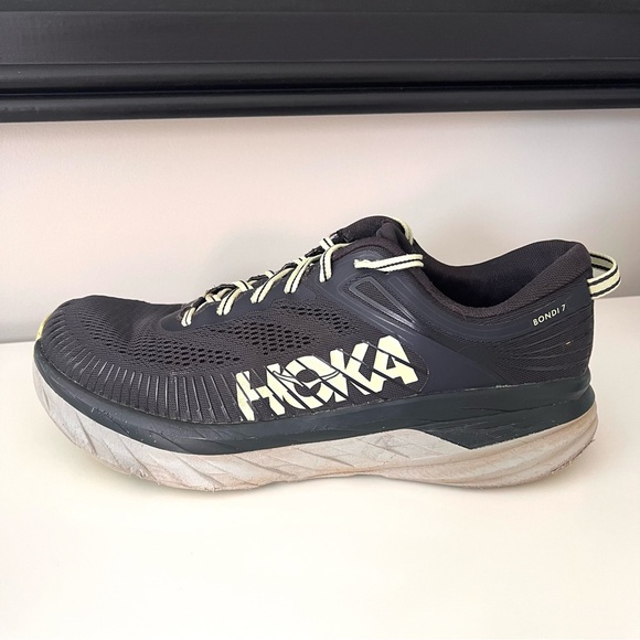 Hoka One One Sneakers Mens 12 Bondi 7 1110530 BGBT Black Running Gym Shoes - Picture 4 of 9